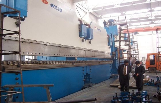 Large CNC Tandem Press Brake Machine For Bending Steel Plate 2-600T /  6000mm