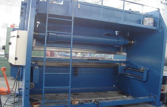 8mm Thickness , 300 Ton Press Brake Machine With Estun E10 E200 CNC
