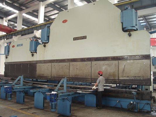 Double linkage cnc hydraulic plate bending machine for light pole production line